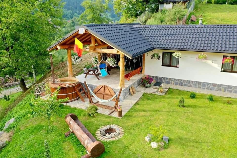 Casa Axa Hotel Paraul Carjei ภายนอก รูปภาพ